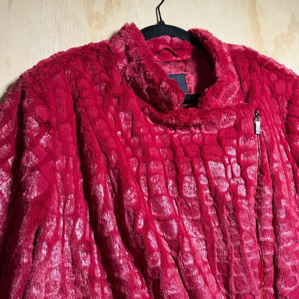 Adrienne Landau Red Faux‎ Fur Croc Embossed Zip Jacket Women’s 2X Plush Luxe - Picture 2 of 12